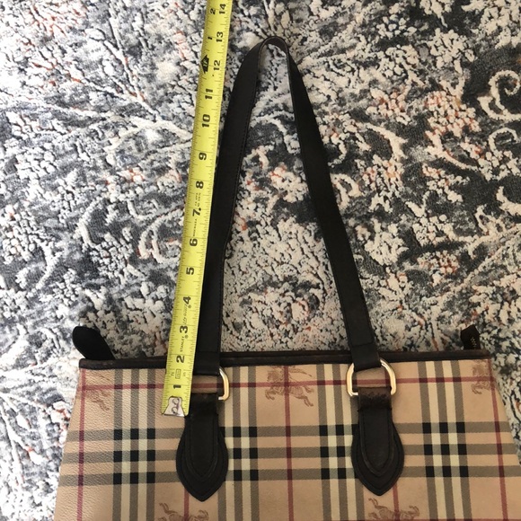 Authentic Burberry Bag - Picture 5 of 16